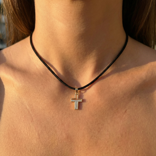 Collar Cruz